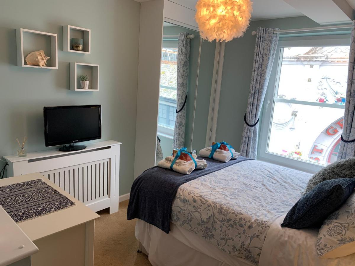 Headland View. Luxury. Harbour-front. With Parking Apartment *